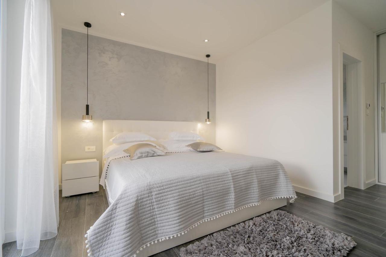 Villa Lukrecia, Luxury Villa In Imotski-Makarska Donji Prolozac Экстерьер фото