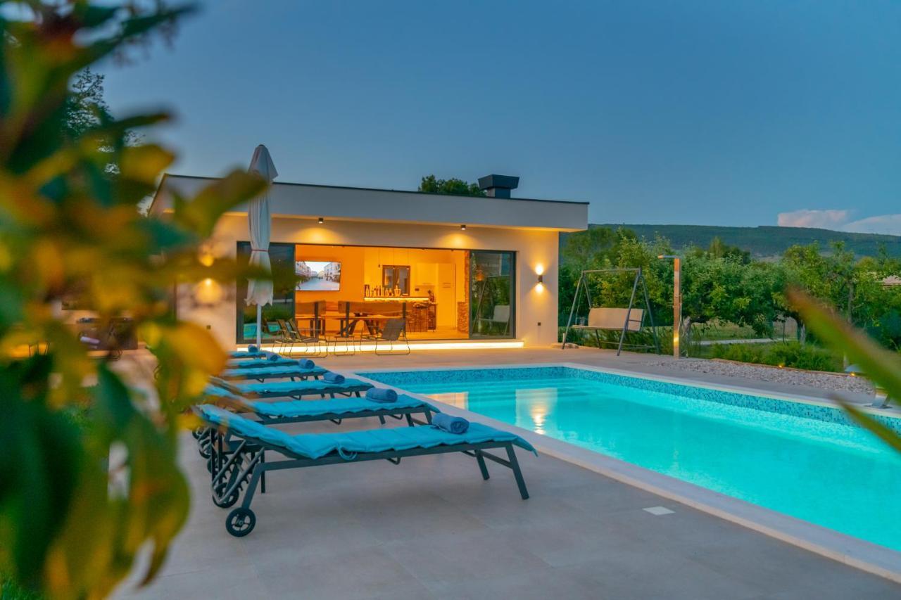 Villa Lukrecia, Luxury Villa In Imotski-Makarska Donji Prolozac Экстерьер фото